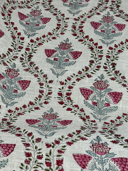 Handbedruckter Baumwoll-Wurfüberwurf „Mughal Garden“ mit Fransen – 235 x 130 cm